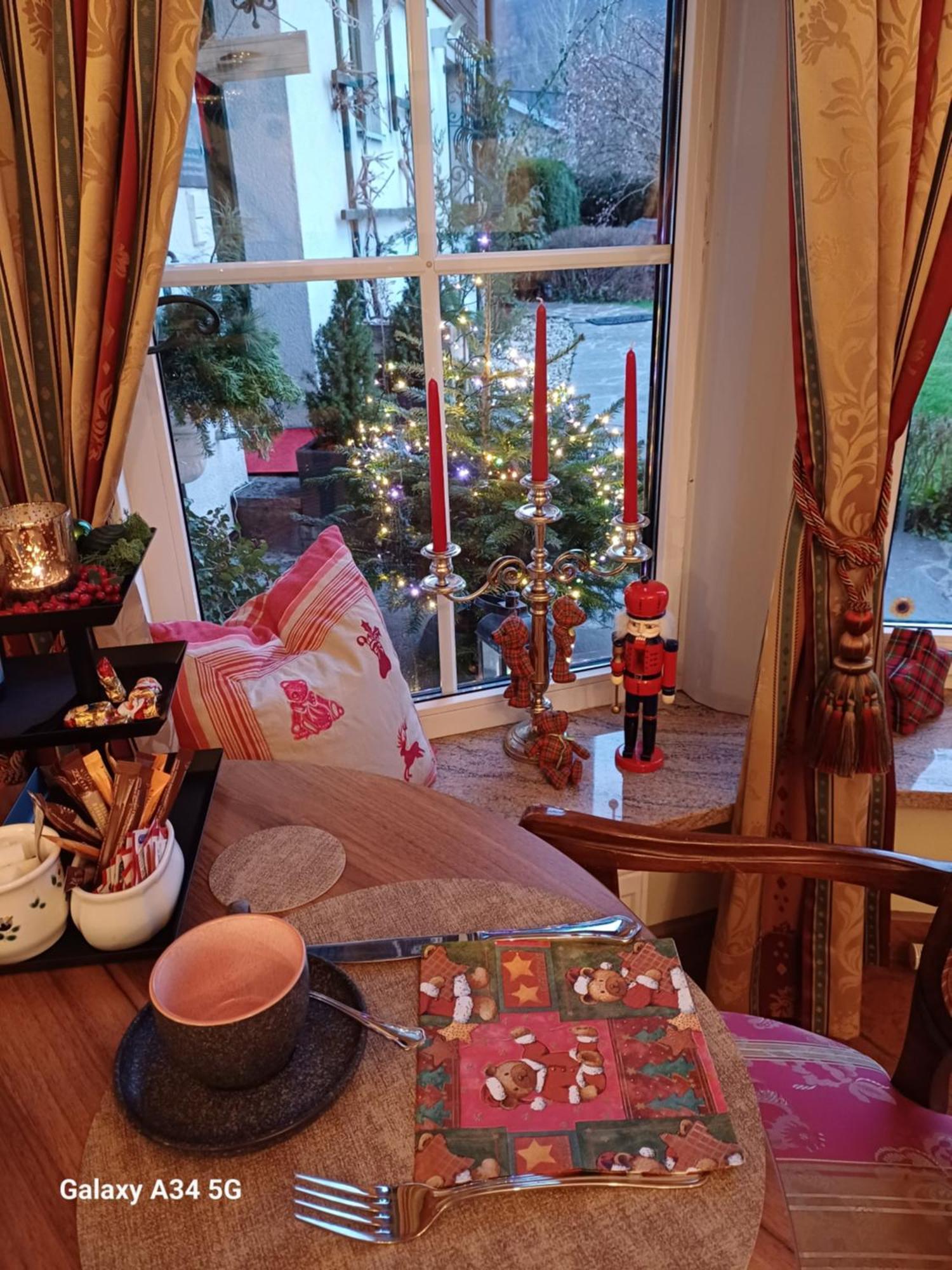 Haus Am Moos Bed & Breakfast Salzburg Ngoại thất bức ảnh